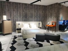 -罗奇堡家具(淮海西路店)