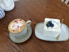 -AHAVA·Fang Baking Studio