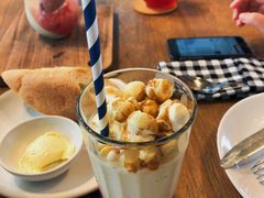 -ROAST coffee & eatery