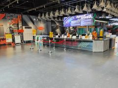 -极限PLAY运动娱乐新世界·团建派对表演休闲馆·室内高空游乐园