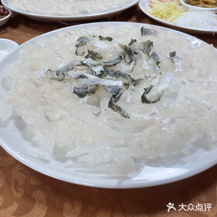 本地人带来顺德吃鱼生，鲜嫩弹口