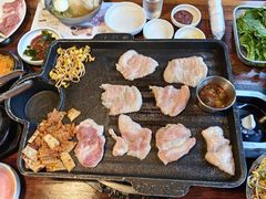 -Dombe豚(黑猪肉街店)