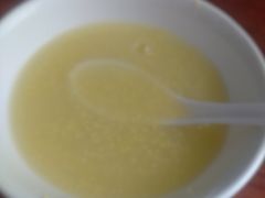 小米粥-宝瑞门钉肉饼店