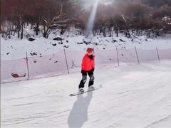 -鳌山滑雪度假区