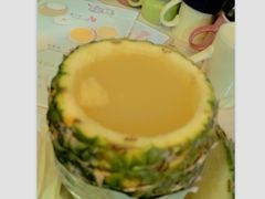 -志龙皇冠吃货椰子铺