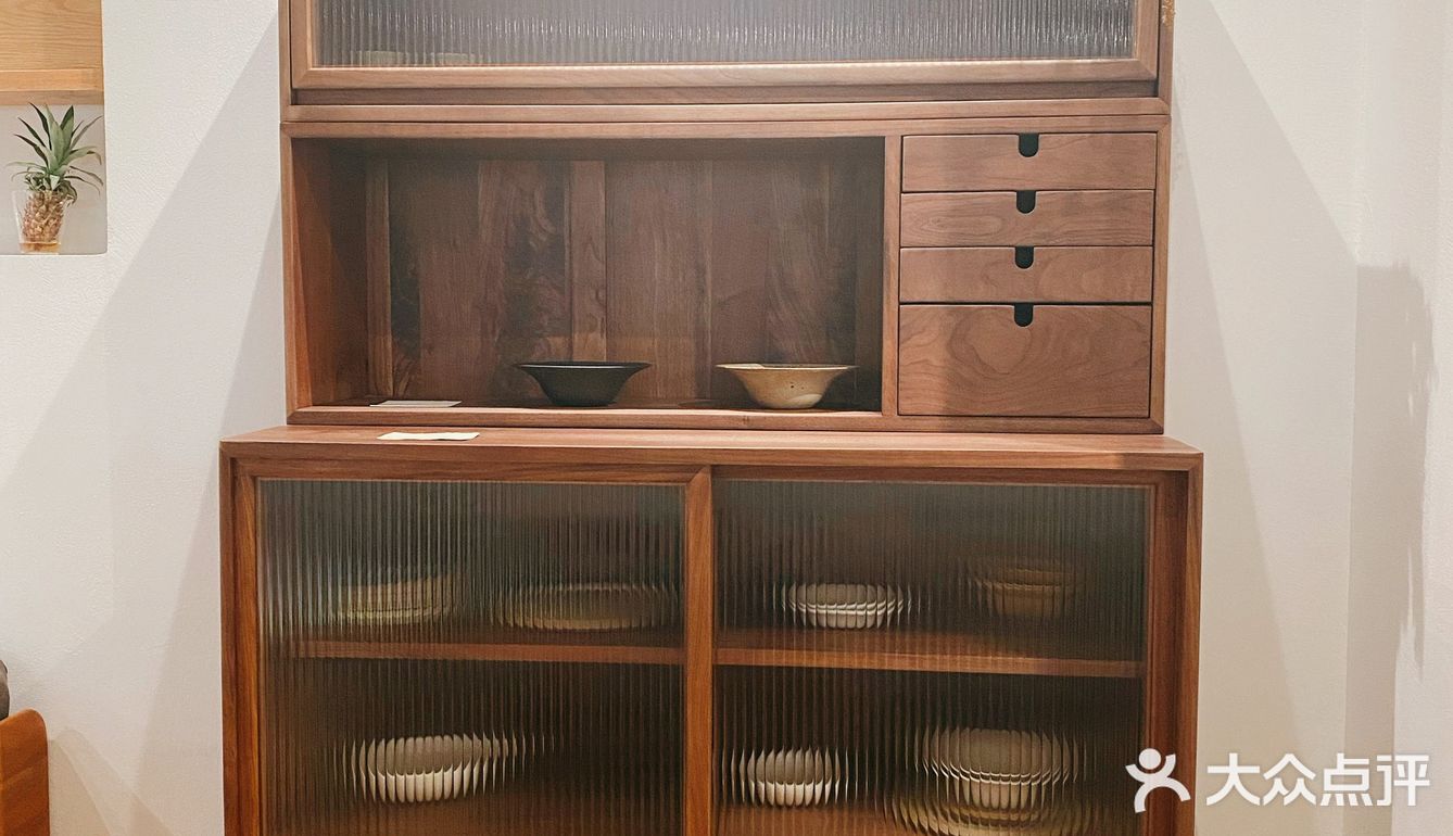 你以为是一家家居店,结果进去它是咖啡店