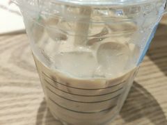 -瑞幸咖啡(武汉摩尔城L2层店)