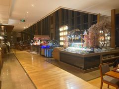 -视界美食自助餐厅·石家庄希尔顿酒店