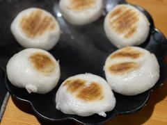 -果松木炭酸菜铜火锅·外婆参鸡汤