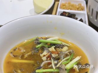 老细屋里私房菜，一家专注于湘潭菜的餐馆，这里的环境优