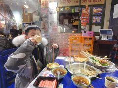 -马路边边串串香(苗栗路店)