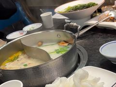 -江小渔鲜鱼火锅(西二道街店)