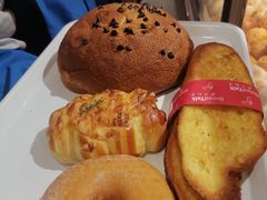 -面包新语(龙湖·西宸天街店)