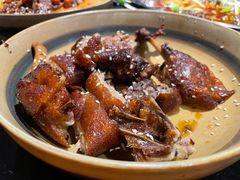 冰糖小麻鸭-小饕荟雅安贡椒鱼鲜馆(广福桥店)