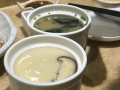 一口牛肉配菜-东京屋(武定路店)