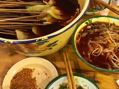 -拈签一笑黄牛肉辣卤串串