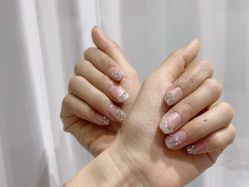 -进巍美甲美睫