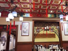-梅龙镇酒家(南京西路总店)
