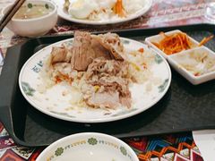 -大食代美食广场(上海中心店)