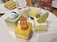 -东方明珠·可口可乐欢乐餐厅