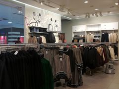 -H&M(鹏欣水游城店)