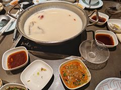 -捞王锅物料理(上海世茂广场店)