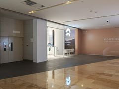 -蔚来空间(北京颐堤港店)