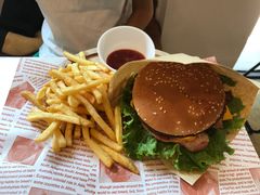牛排汉堡-糖房咖啡(南锣鼓巷店)