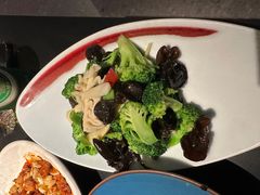 -麻六记(凤凰汇店)