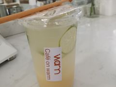-Cafe on warm(丹霞店)