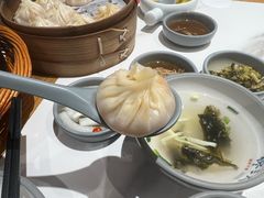 -馋三尺蟹粉小笼(人民广场店)