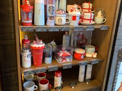 零售区-星巴克(南翔五彩城店)