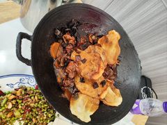 -百味地锅鸡(铜山路店)