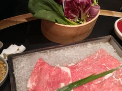 -三出山火锅(南京万象天地店)