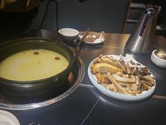 -野菌皇海景野生菌火锅(滨海大道店)