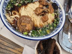 -伟记奥面馆(养育巷店)