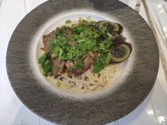 烧椒牛肉面-面乙新派手擀面(大悦城店)