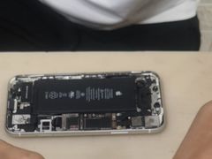 -极速修苹果华为手机维修服务中心(南泉大厦店)