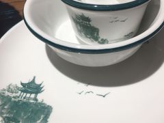 -东来菜馆•手抓海鲜家常菜•海鲜锅贴(鸽子窝店)