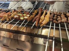 -何师烧烤Pro ·江湖川菜·小龙虾·精酿(太古里旗舰店)