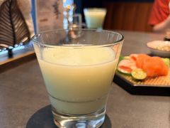-铭牛烧肉·和牛海鲜自助(高新月牙湖店)