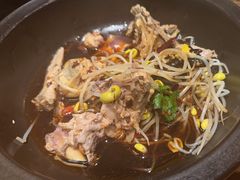 -云海肴·汽锅鸡·云南菜(天山百盛优客店)