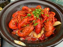 -何师烧烤Pro ·江湖川菜·小龙虾·精酿(太古里旗舰店)
