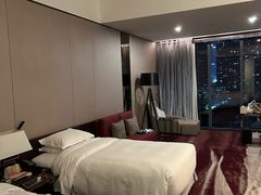 -广州天河希尔顿酒店