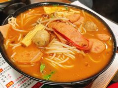 -肥汁米蘭香港米线(宁波路总店)