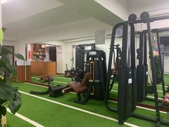-征成健身连锁私教工作室(九公里店)
