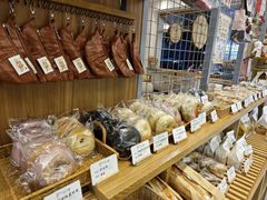 -提亚烘焙·手作面包·生日蛋糕(七星店)