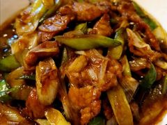 大葱炒肉片-东北农家院·铁锅炖(莘庄店)