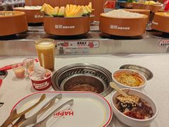 -龍歌自助小火锅(市南金茂湾店)