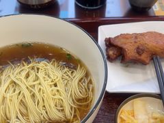 -百年老字号·观振兴蟹黄面·三虾面·苏式面(观前街富仁坊巷店)